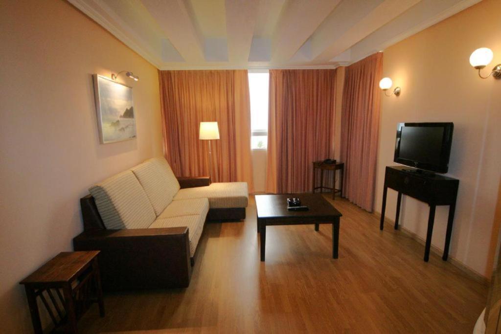 Hotel Apartamentos Mojacar Beach Екстер'єр фото